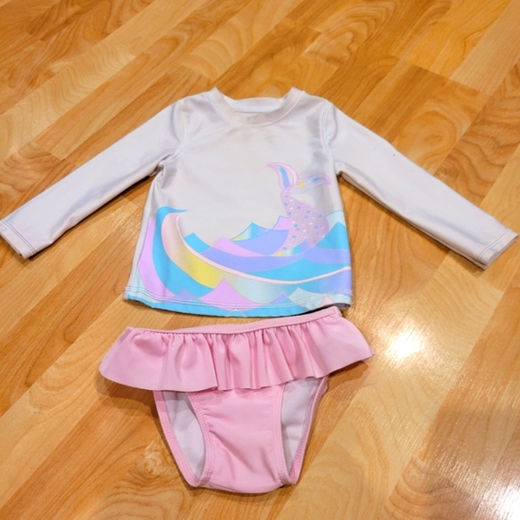 Cat & Jack White and Pink Rashguard Swim Suit Size 18 Months - Picture 1 of 9